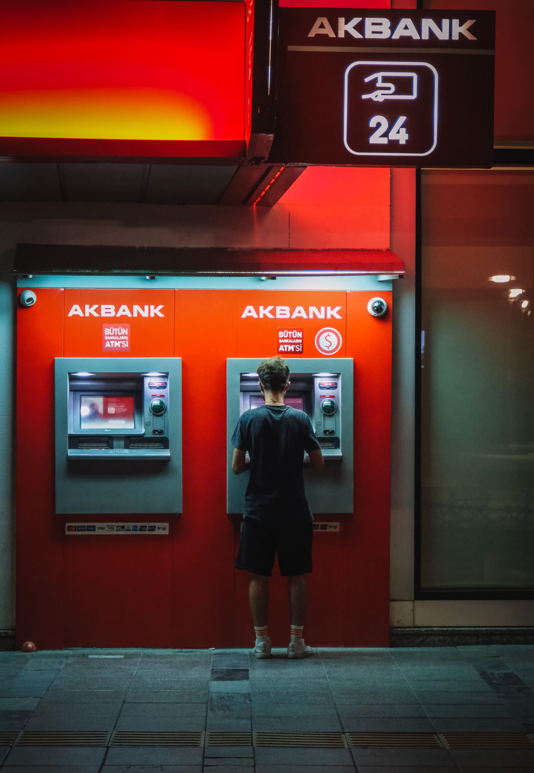 Akbank ATM Para Yatırma Limitleri