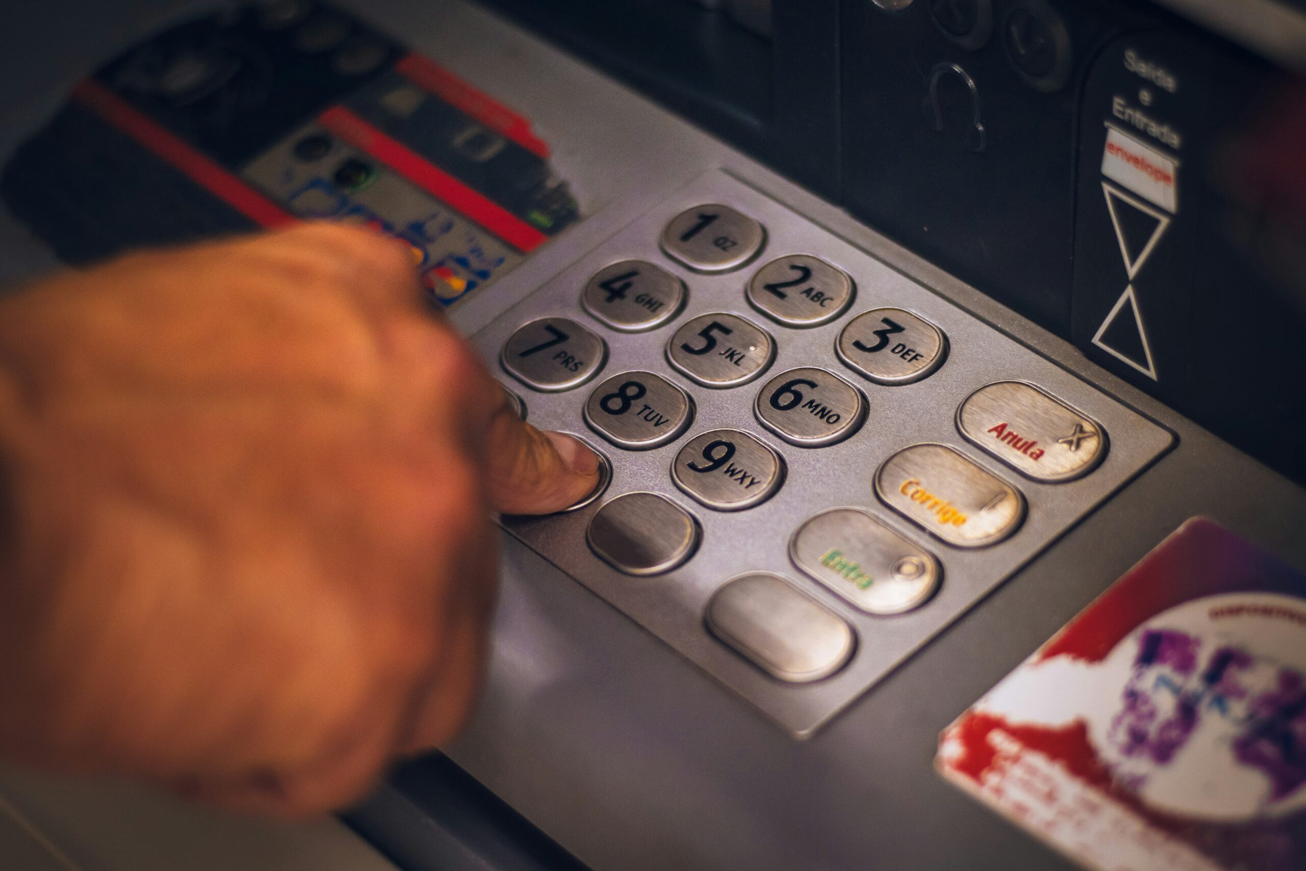 Hafta Sonu ATM'ler Çalışıyor mu?